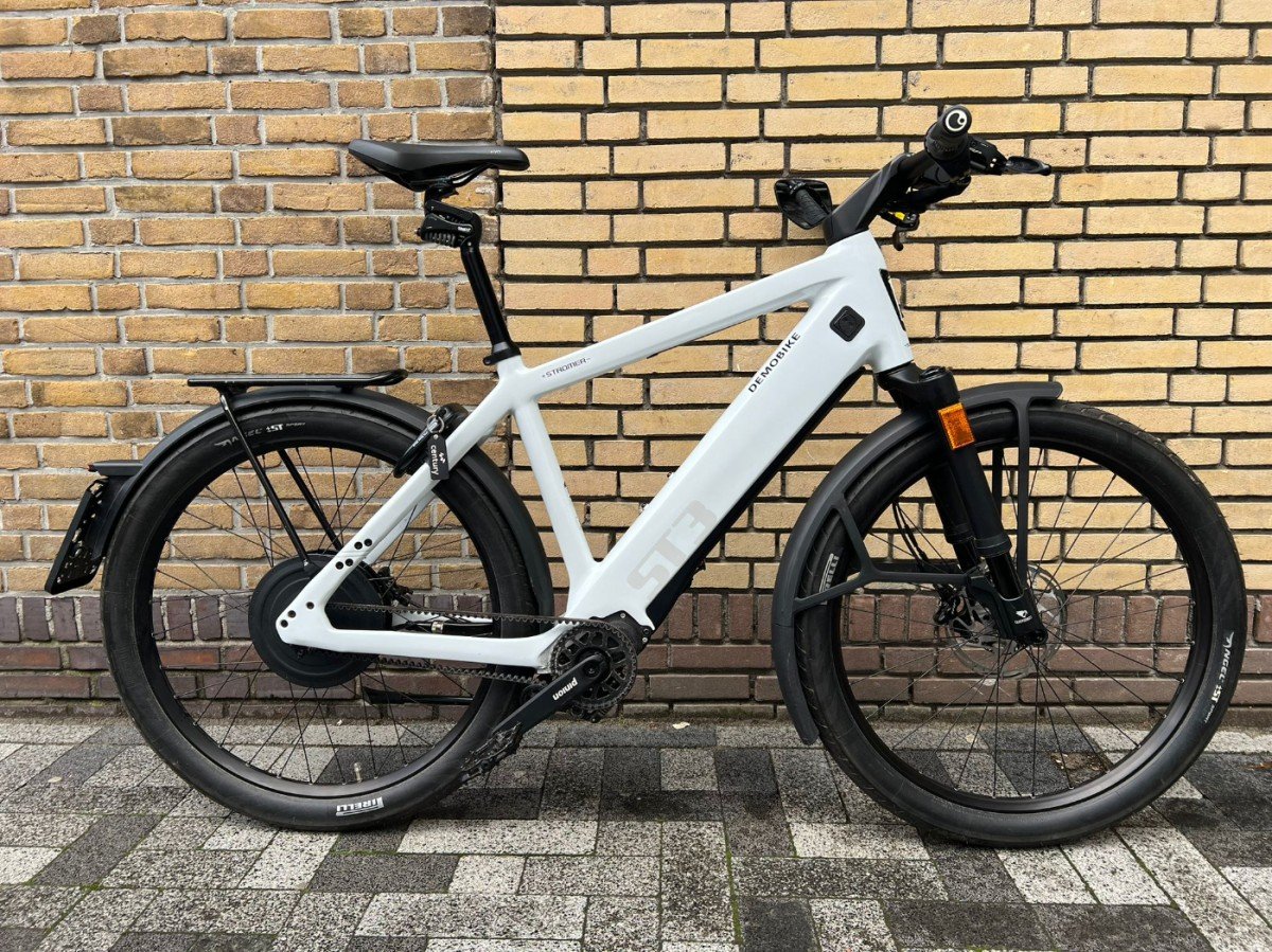 Stromer ST3 983 FS ABS CS (DEMO) COOL WHITE 2025-L-COOL WHITE